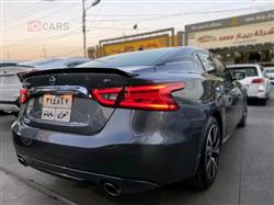 نيسان ماكسيما